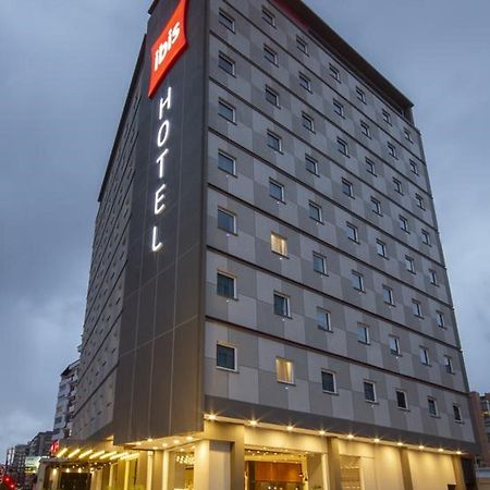 Hotel Ibis Quito Esterno foto